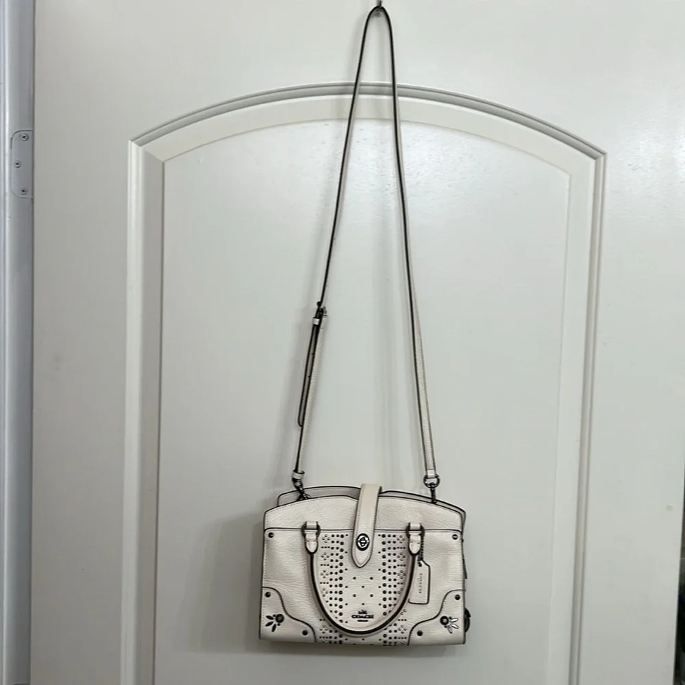 Coach Mercer Satchel 24 Bandana Rivets Chalk F55634 - Picture 2 of 15